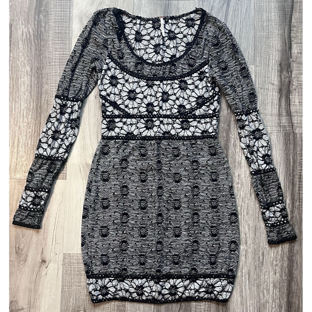 Free People Sz Small Botanical Forest Black White Knit Lace Lined Bodycon Mini